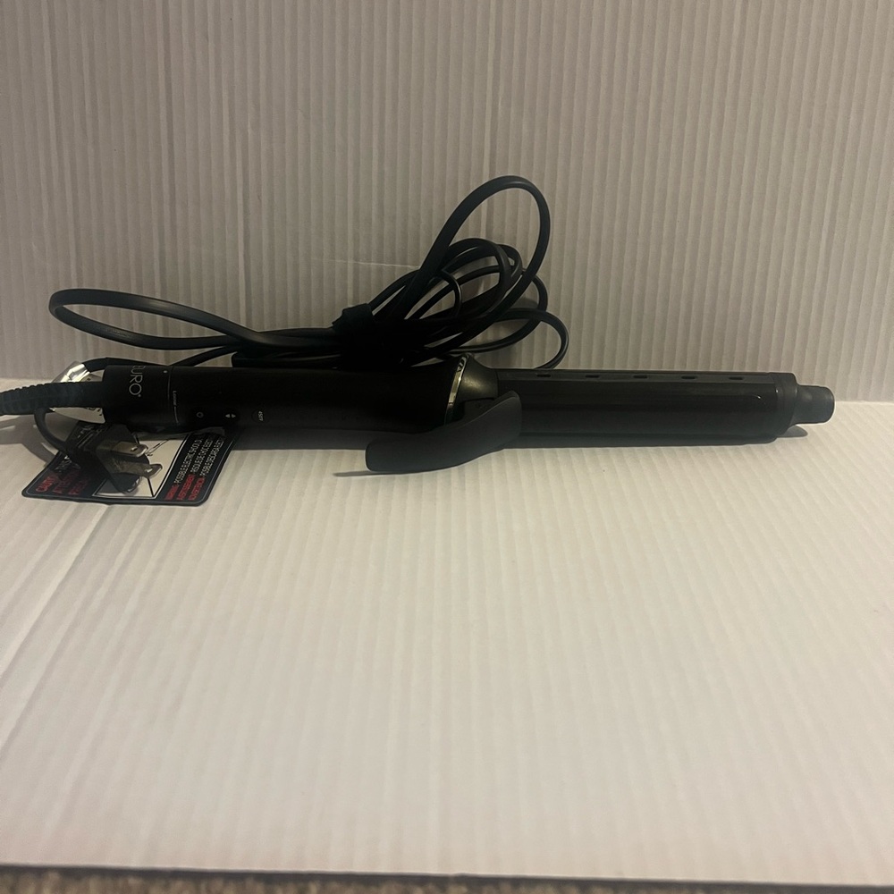 Black Curling Iron